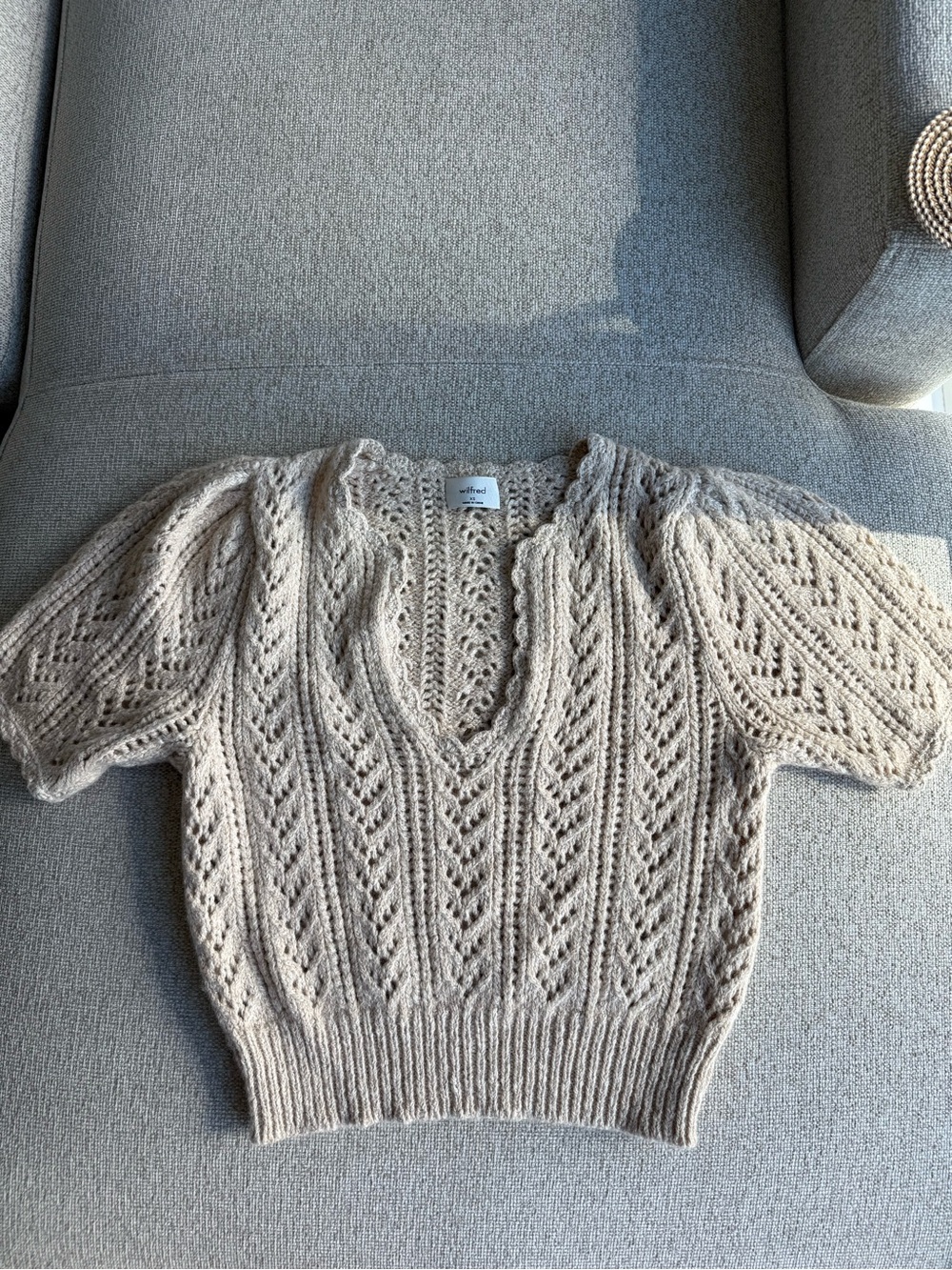 Wilfred Beige Open-Knit V-Neck Short Sleeve Sweater